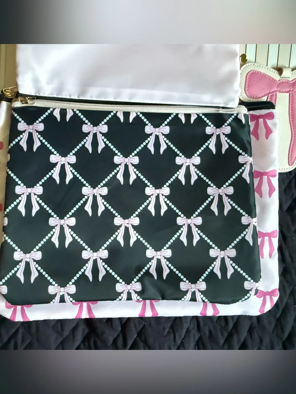 NWT Wandering Moon Coquette Pink Bow 4-Piece Travel Pouch Set & Luggage Tag